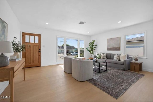 2679 Preble Avenue, Ventura, CA 93003