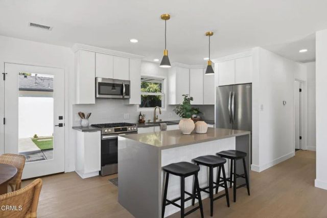 2679 Preble Avenue, Ventura, CA 93003