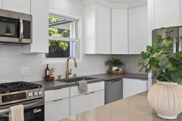 2679 Preble Avenue, Ventura, CA 93003