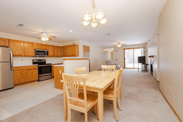 930 Oconomowoc PARKWAY, Oconomowoc, WI 53066