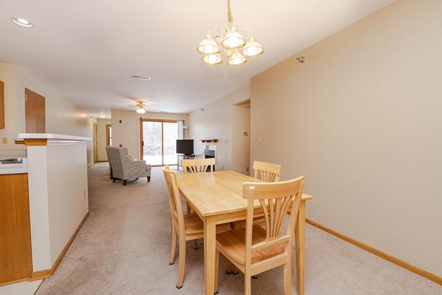 930 Oconomowoc PARKWAY, Oconomowoc, WI 53066