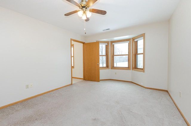 930 Oconomowoc PARKWAY, Oconomowoc, WI 53066