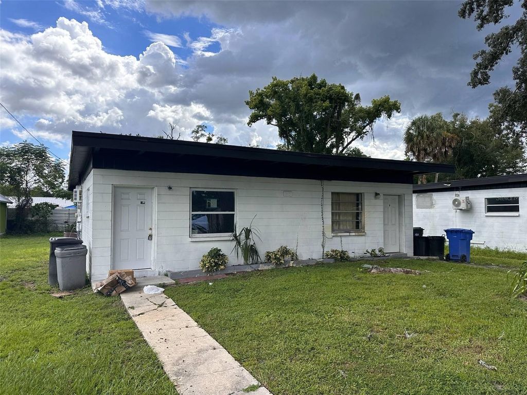 Image 19 of property listing at 919 E 122ND AVENUE, Tampa, FL 33612