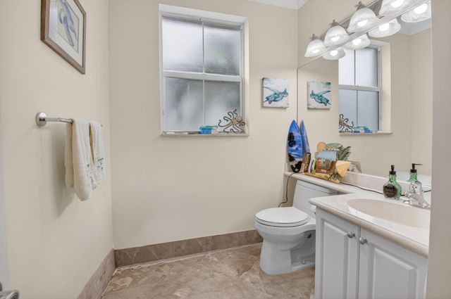 1252 Via De Fossi, Boynton Beach, FL 33426