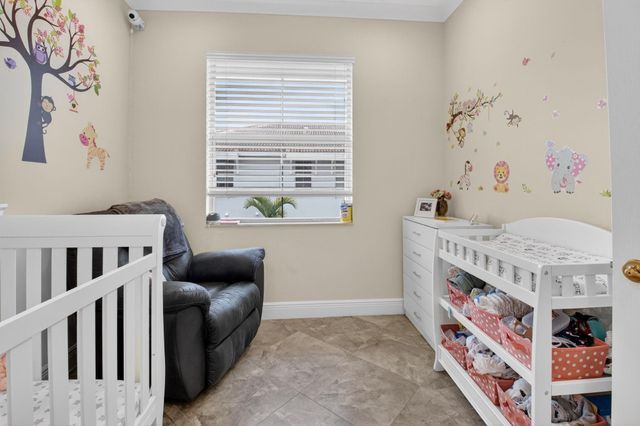 1252 Via De Fossi, Boynton Beach, FL 33426