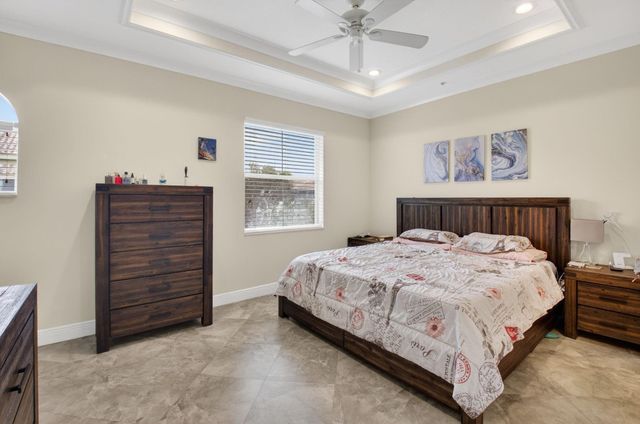 1252 Via De Fossi, Boynton Beach, FL 33426