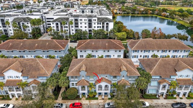 1252 Via De Fossi, Boynton Beach, FL 33426