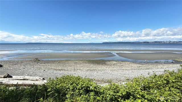 8723 Semiahmoo Drive, Blaine, WA 98230