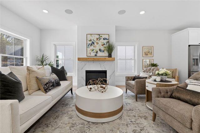 1 Stoneridge Road 1, Smithfield, RI 02917