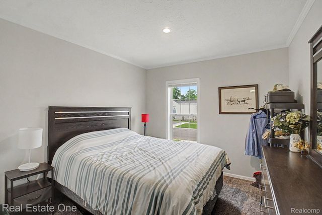6435 Prince Blvd, Tyrone Township, MI 48430