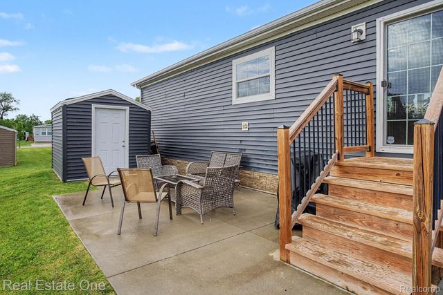 6435 Prince Blvd, Tyrone Township, MI 48430