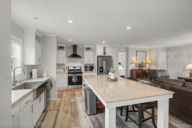 6435 Prince Blvd, Tyrone Township, MI 48430
