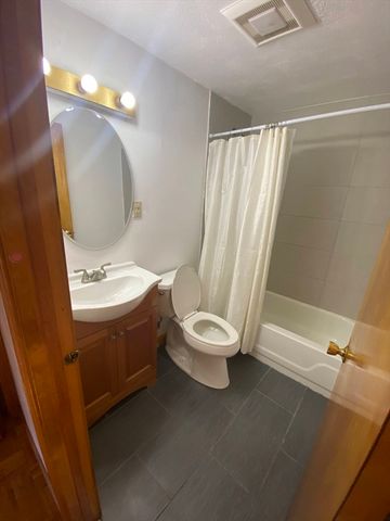 189 Ferry St 1, Malden, MA 02148