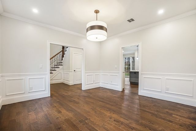 157 Mill St, Natick, MA 01760