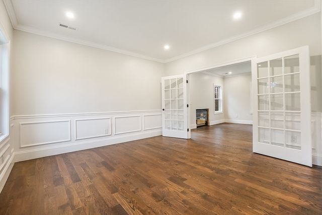 157 Mill St, Natick, MA 01760