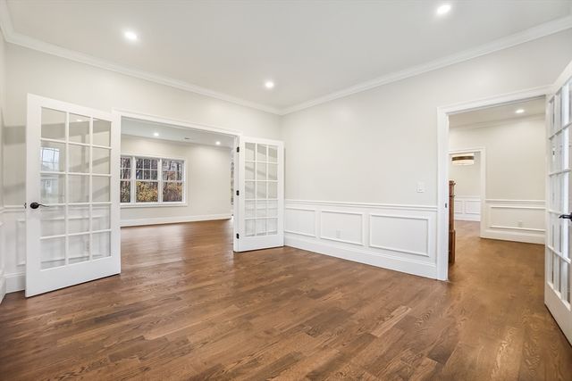 157 Mill St, Natick, MA 01760