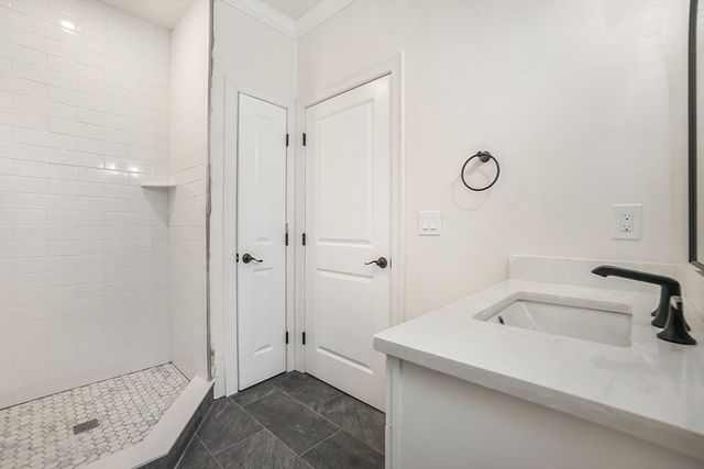 157 Mill St, Natick, MA 01760