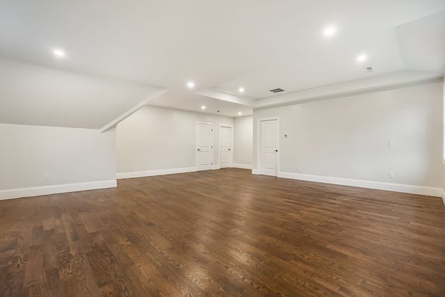 157 Mill St, Natick, MA 01760