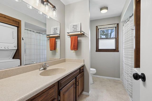 445 LA VESTA COURT, Brillion, WI 54110