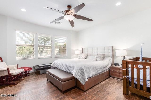 2012 W CHIMNEY ROCK Road, Phoenix, AZ 85085