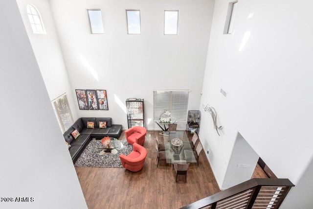 2012 W CHIMNEY ROCK Road, Phoenix, AZ 85085