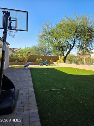 2012 W CHIMNEY ROCK Road, Phoenix, AZ 85085