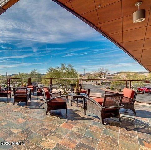 2012 W CHIMNEY ROCK Road, Phoenix, AZ 85085