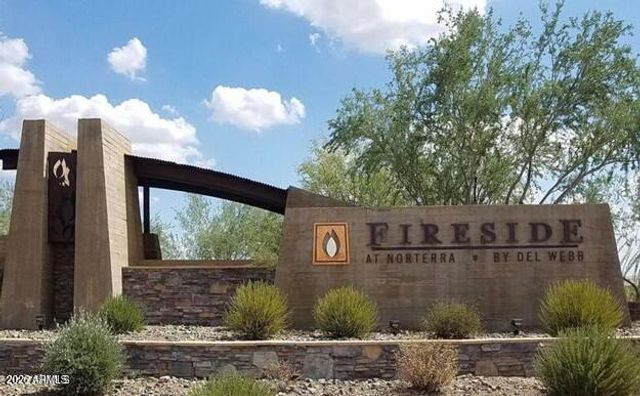 2012 W CHIMNEY ROCK Road, Phoenix, AZ 85085