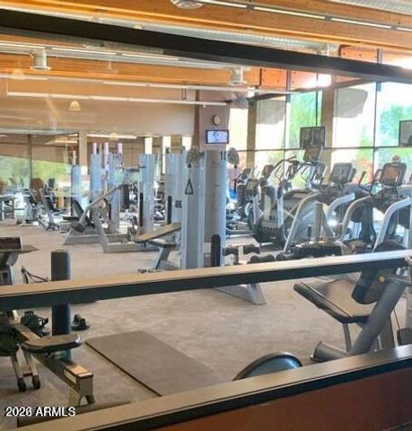 2012 W CHIMNEY ROCK Road, Phoenix, AZ 85085