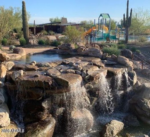 2012 W CHIMNEY ROCK Road, Phoenix, AZ 85085