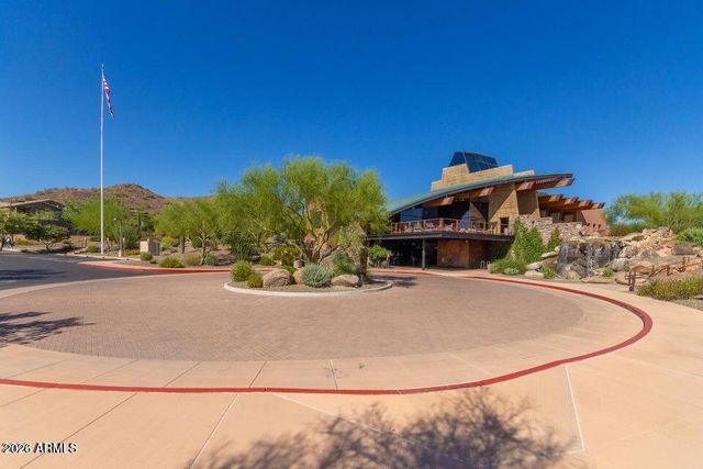 2012 W CHIMNEY ROCK Road, Phoenix, AZ 85085