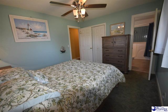 2713 W Ridgecrest Cir, Florence, SC 29501