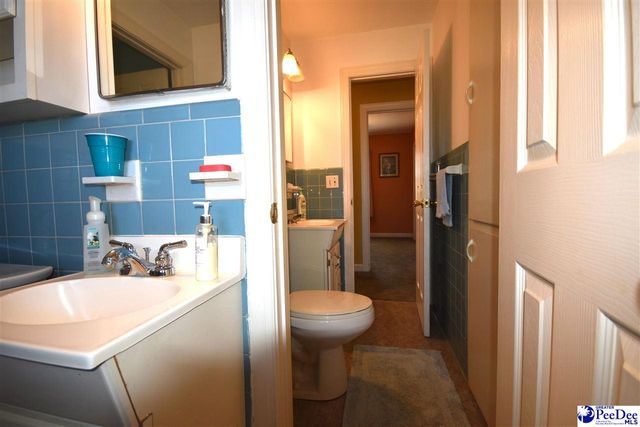 2713 W Ridgecrest Cir, Florence, SC 29501