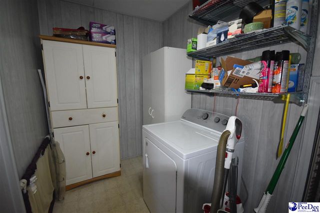 2713 W Ridgecrest Cir, Florence, SC 29501