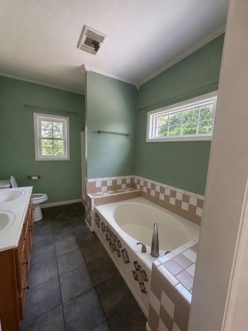 34 Ross Jones Road, Whitley City, KY 42653