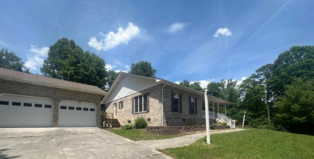 34 Ross Jones Road, Whitley City, KY 42653