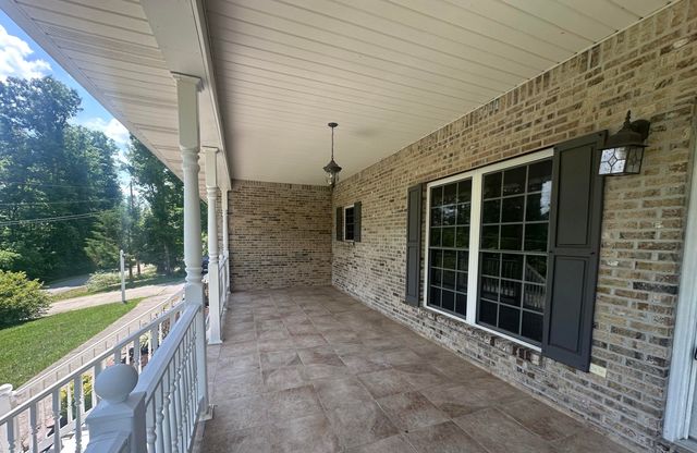 34 Ross Jones Road, Whitley City, KY 42653