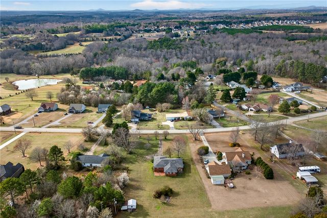 3533 Pelzer Highway, Easley, SC 29642