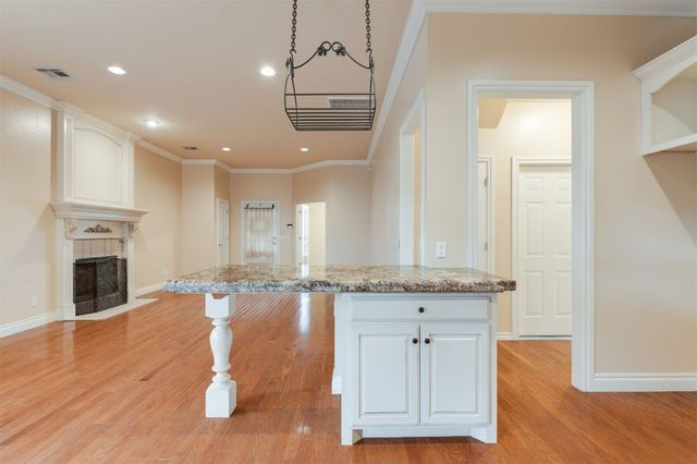 17204 Cedar Drive, Edmond, OK 73012