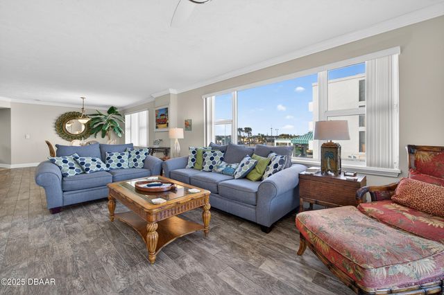 3311 S Atlantic Avenue, Daytona Beach, FL 32118