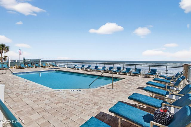 3311 S Atlantic Avenue, Daytona Beach, FL 32118