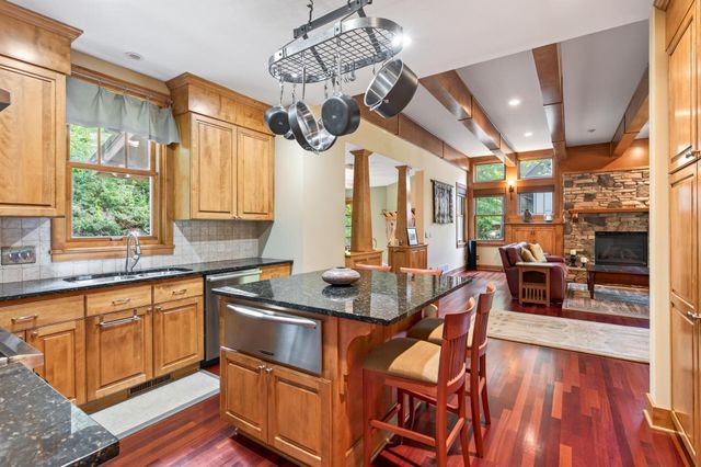 1423 June Avenue S, Golden Valley, MN 55416