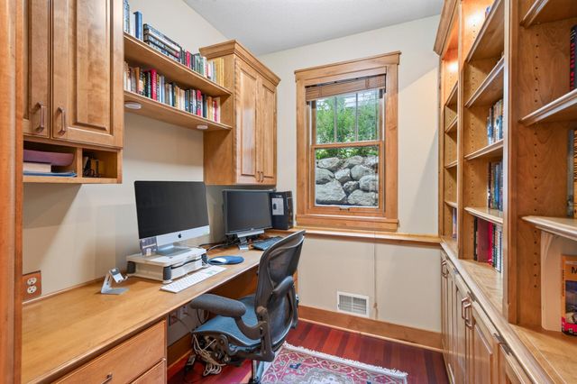 1423 June Avenue S, Golden Valley, MN 55416