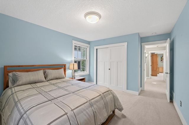 1423 June Avenue S, Golden Valley, MN 55416