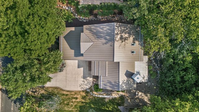 1423 June Avenue S, Golden Valley, MN 55416