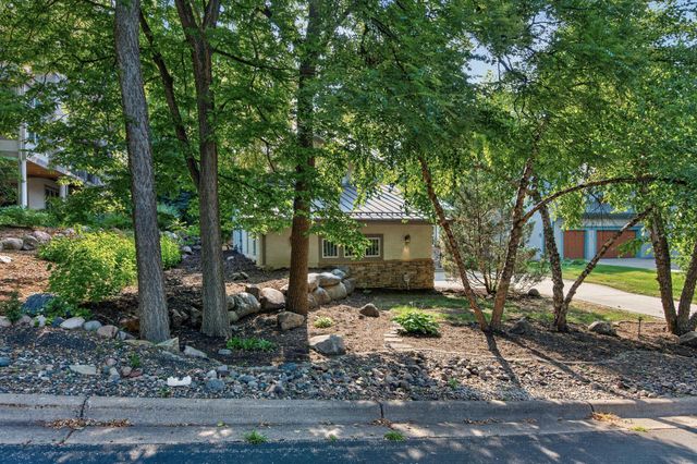 1423 June Avenue S, Golden Valley, MN 55416