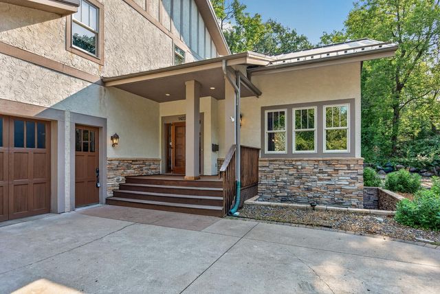 1423 June Avenue S, Golden Valley, MN 55416