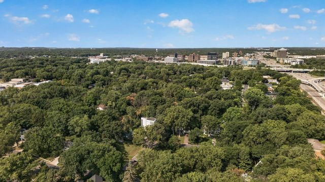 1423 June Avenue S, Golden Valley, MN 55416