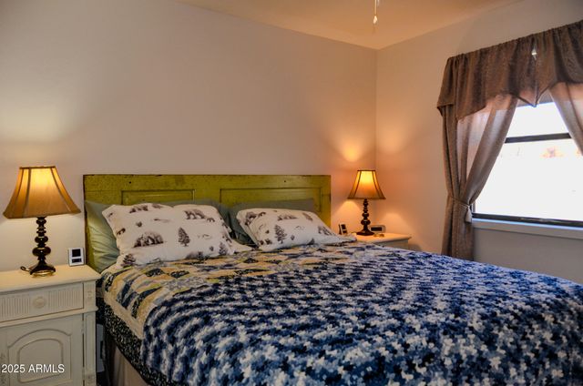 685 KUHN Road, Pinedale, AZ 85934