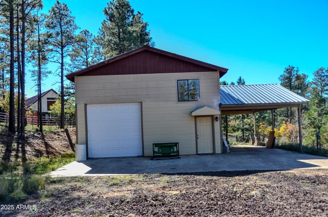 685 KUHN Road, Pinedale, AZ 85934